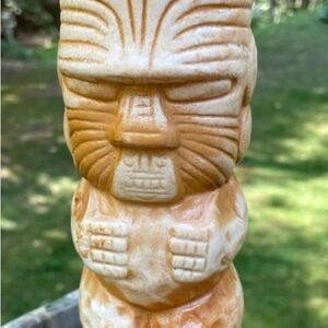 Vintage TIKI Trader Dicks hotel / casino Cup / Vase